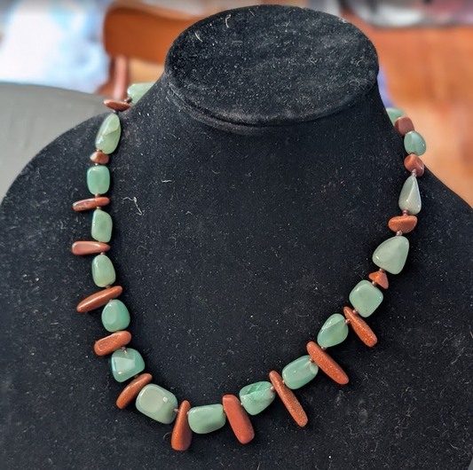✨Glimmerfang✨| Aventurine & Goldstone Statement Necklace