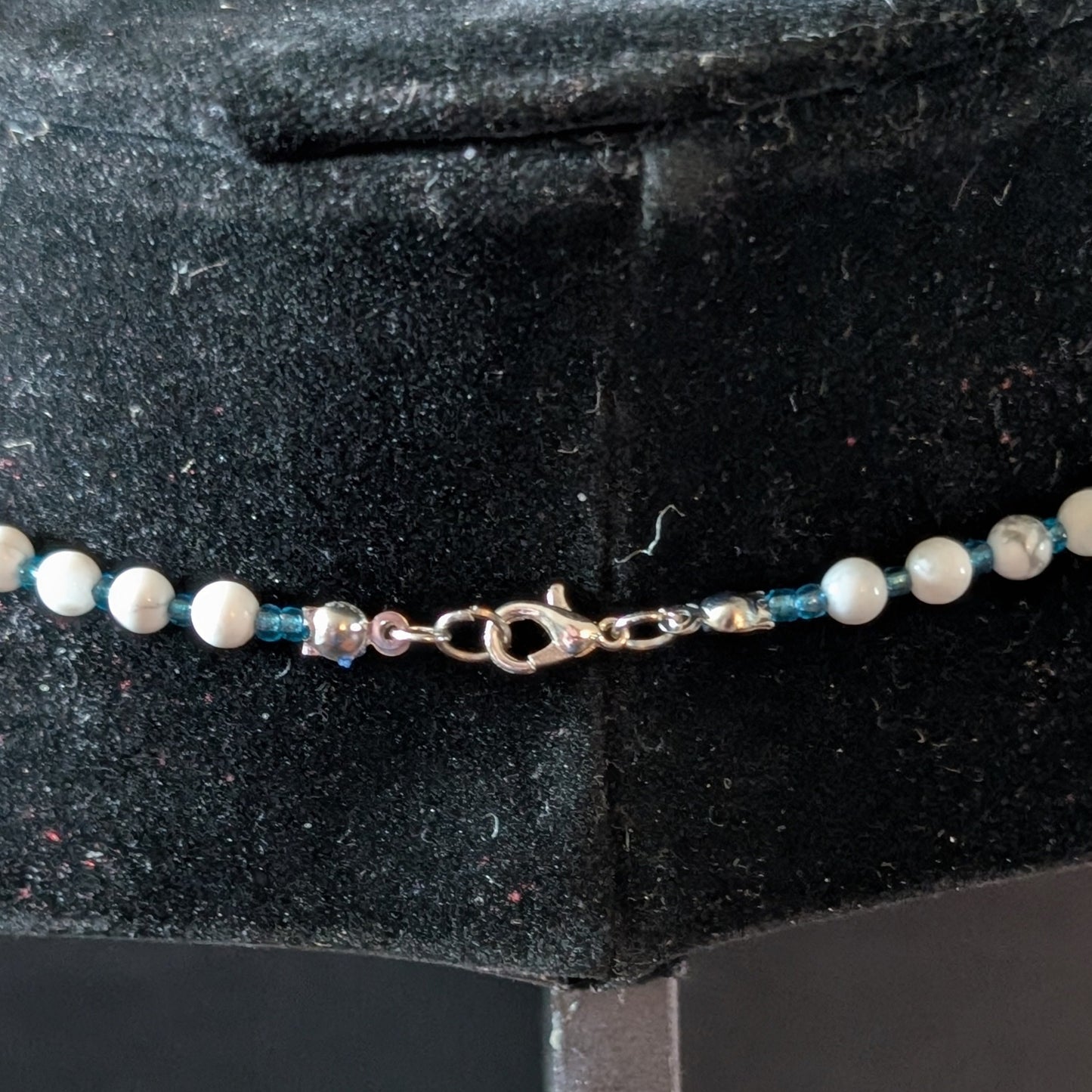 ✨Turqletusk✨| Howlite Necklace with Turquenite Rhino Pendant