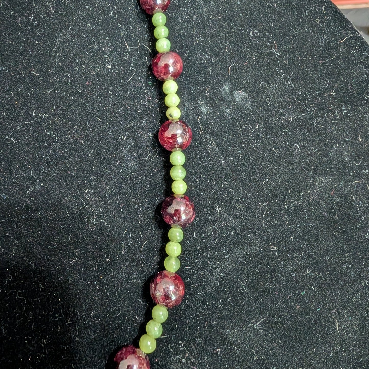 ✨Feliris✨| Garnet & Nephrite Jade Necklace with Cat Charm