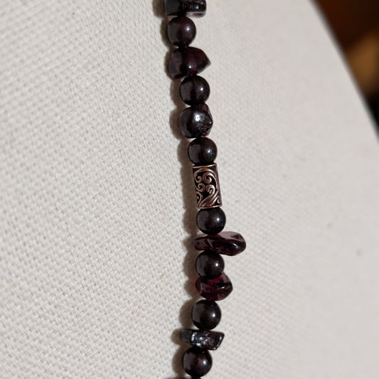 ✨The Guardnet Champion✨| Garnet & Copper Unisex Necklace