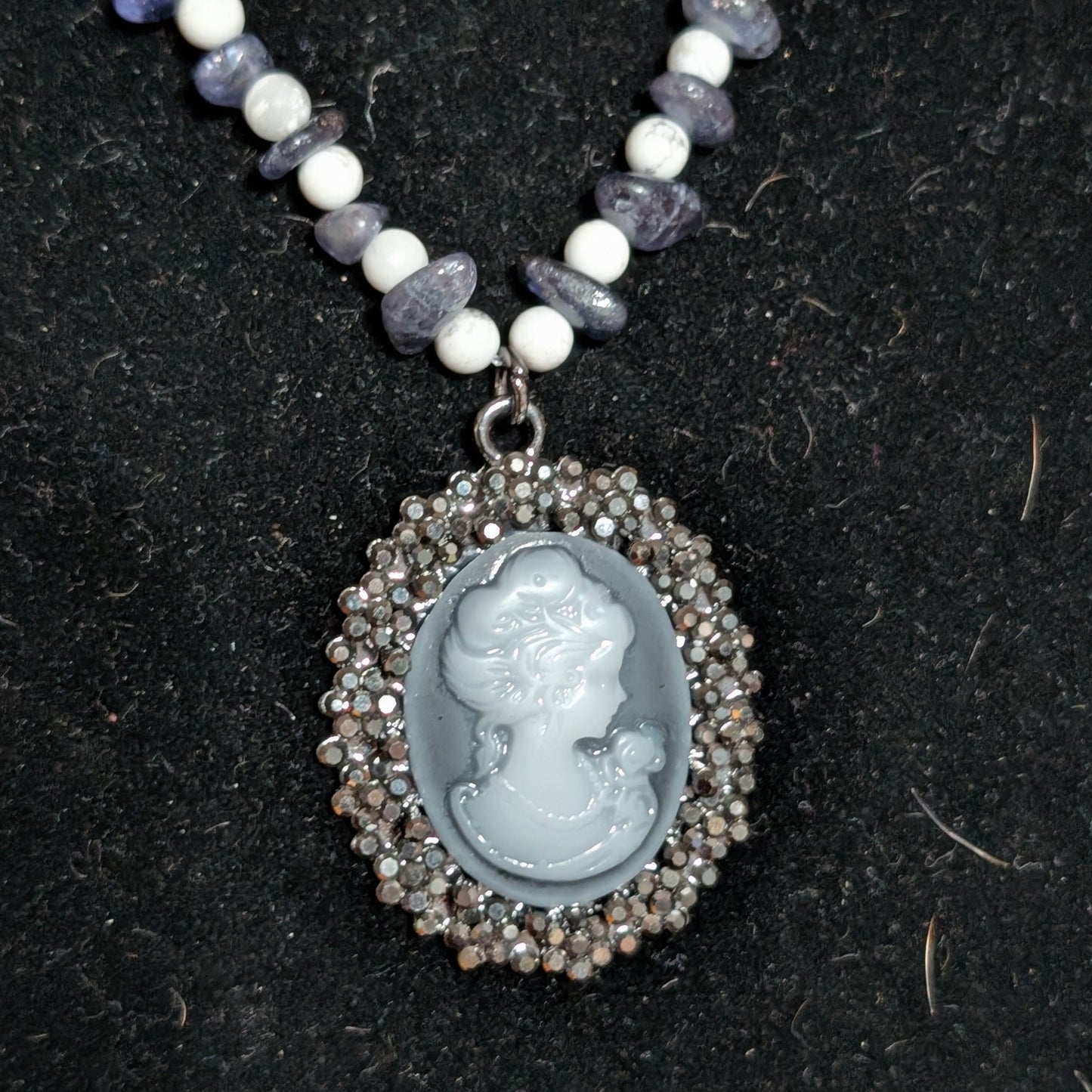 ✨Iolisse✨| Iolite & Howlite Cameo Necklace