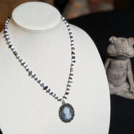 ✨Iolisse✨| Iolite & Howlite Cameo Necklace