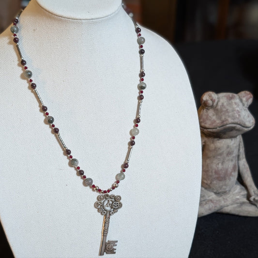 ✨Cogheart✨| Garnet & Bloodstone Steampunk Key Necklace