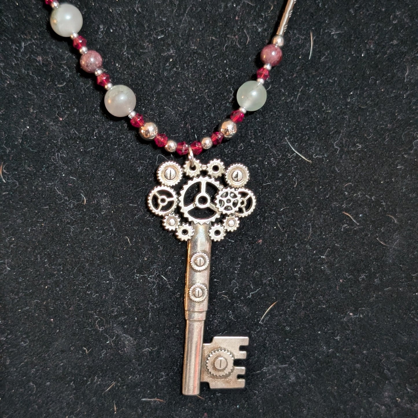 ✨Cogheart✨| Garnet & Bloodstone Steampunk Key Necklace