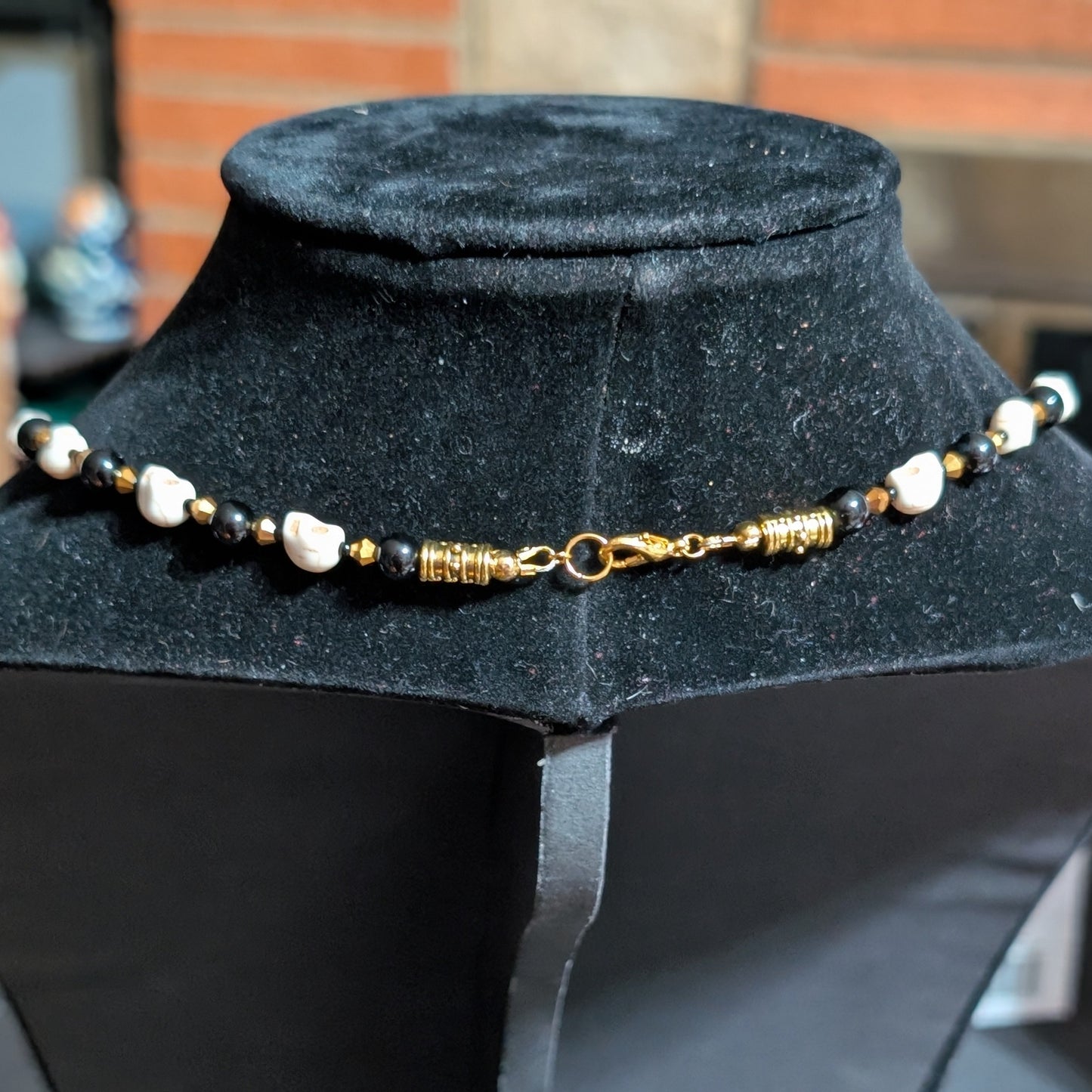 ✨Plundergeist✨| Onyx, Skull & Gold-Toned Filigree Pirate Necklace