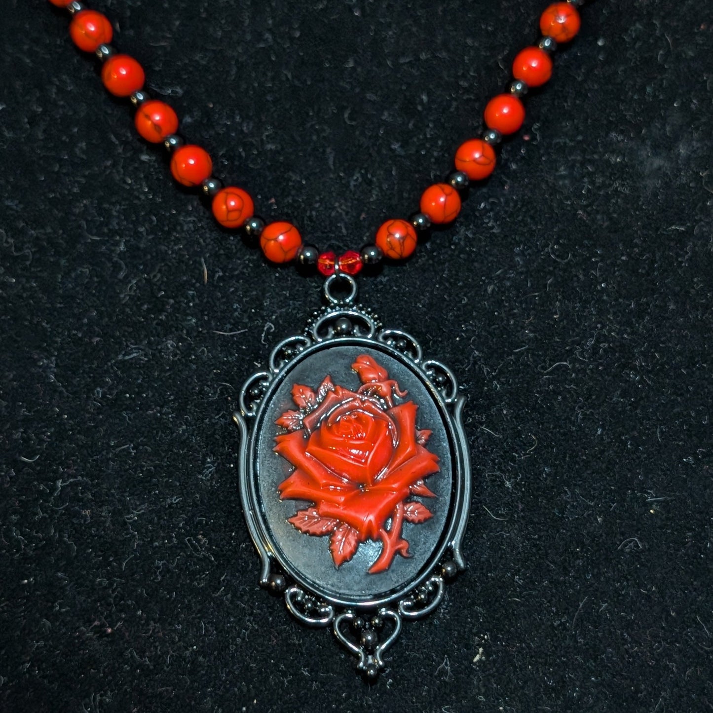✨Petalvenom✨| Red Turquoise & Onyx Necklace with Gothic Rose Cameo
