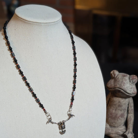 ✨Sangrim✨| Hematite & Onyx Skeleton Pendant Necklace
