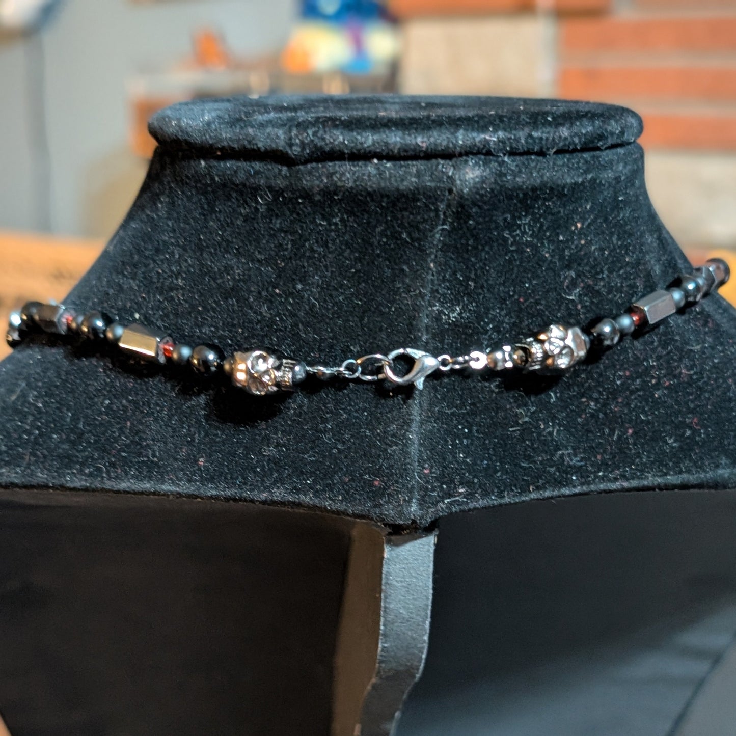 ✨Sangrim✨| Hematite & Onyx Skeleton Pendant Necklace