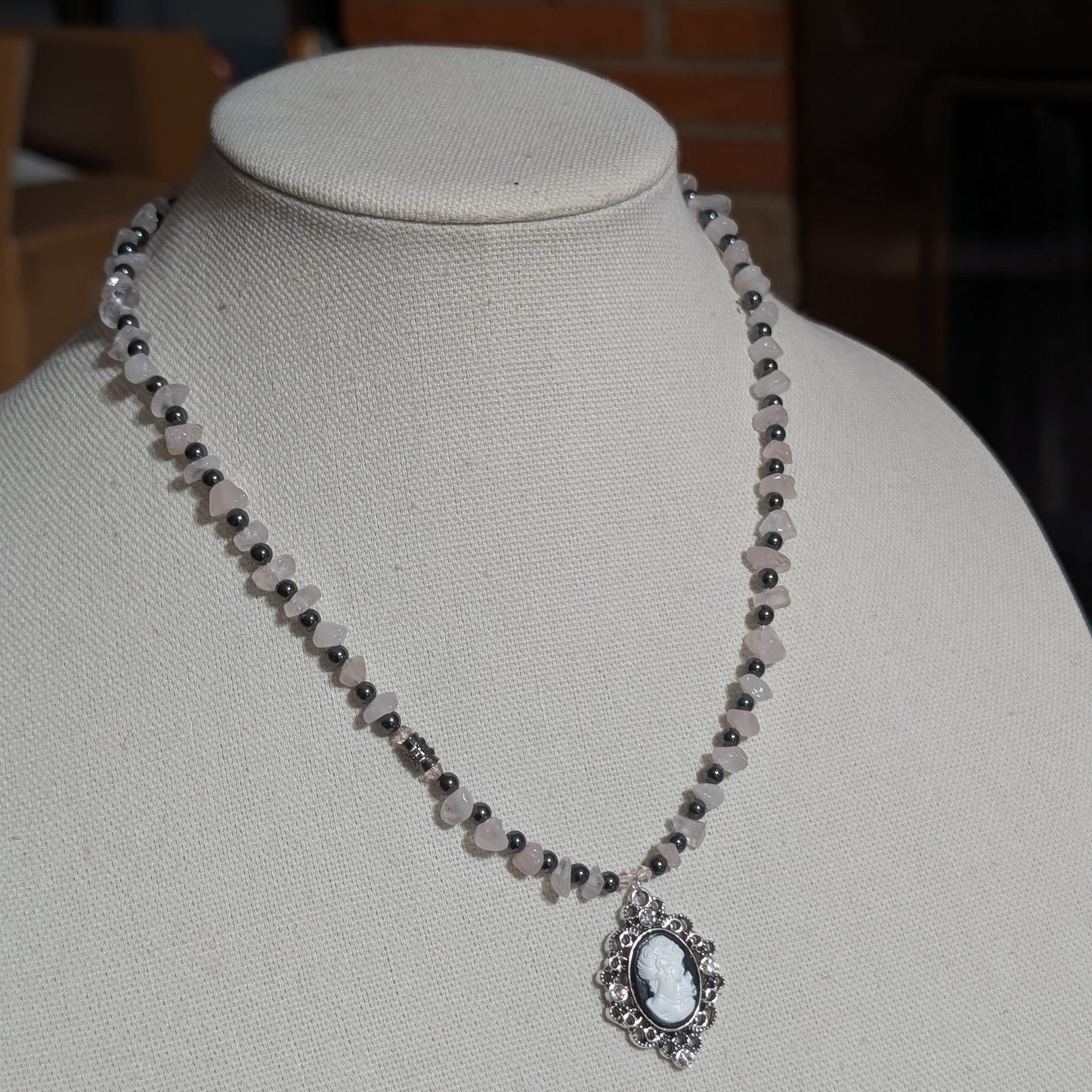 ✨Lady Punkoire✨| Rose Quartz & Hematite Cameo Necklace