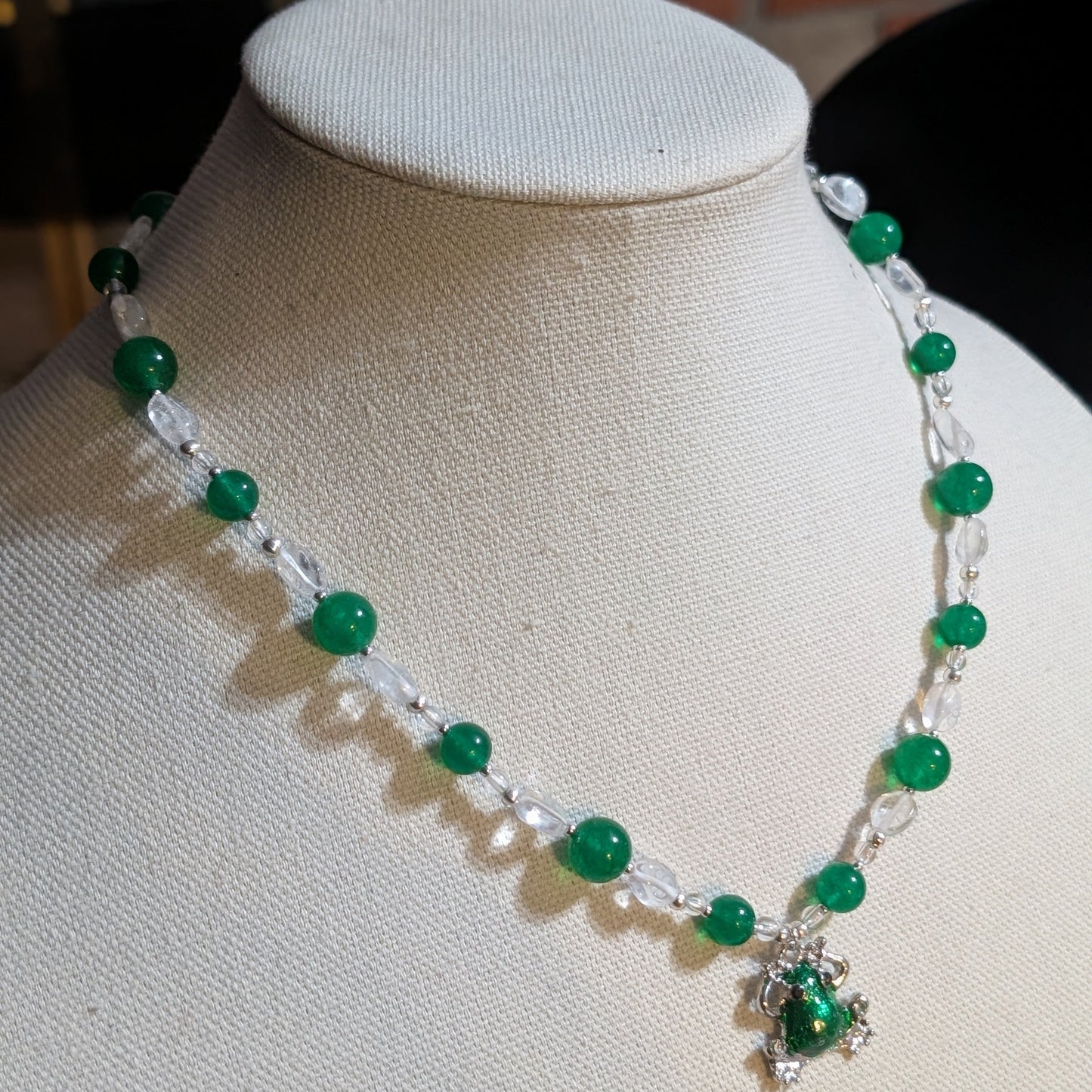 ✨Pondlight Jewels✨| Green Jade & Clear Quartz Frog Necklace