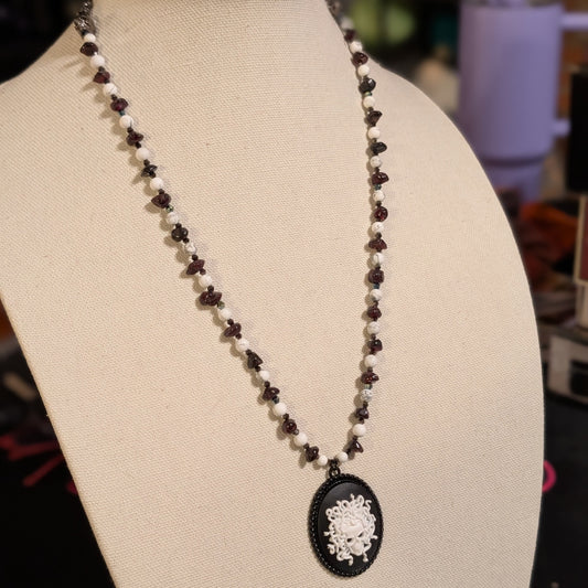 ✨Meduskull✨| Howlite, Garnet & Gunmetal Medusa Cameo Necklace