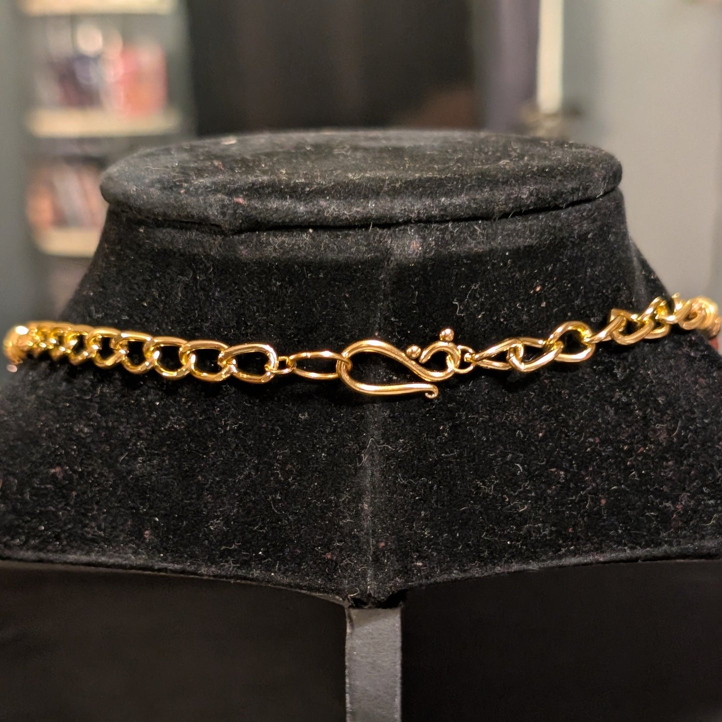 ✨Mariskullisman✨| Red Agate, Onyx, & Orange Aventurine Marigold Skull Cameo Necklace