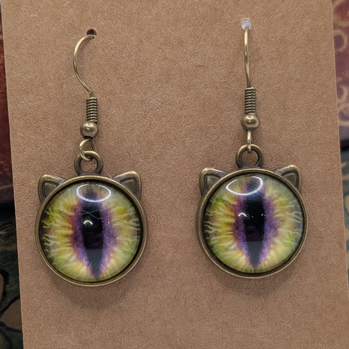 ✨Feeleyes✨| Eye-Cab Cat Earrings