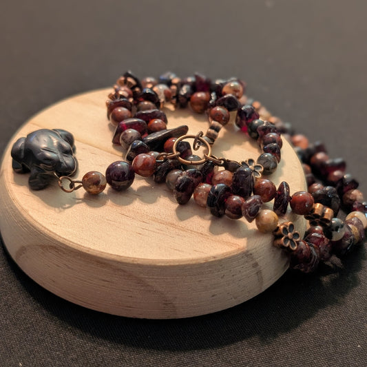✨Poppy✨| Poppy Jasper & Garnet Necklace with Hematite Frog Pendant