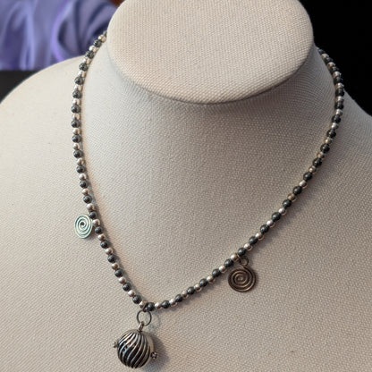 ✨Spiralscent✨| Hematite Aromatherapy Necklace with Spirals