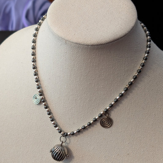 ✨Spiralscent✨| Hematite Aromatherapy Necklace with Spirals
