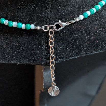 ✨Glimmergael✨| Irish Flag Charm Choker in Green Magnesite & Carnelian