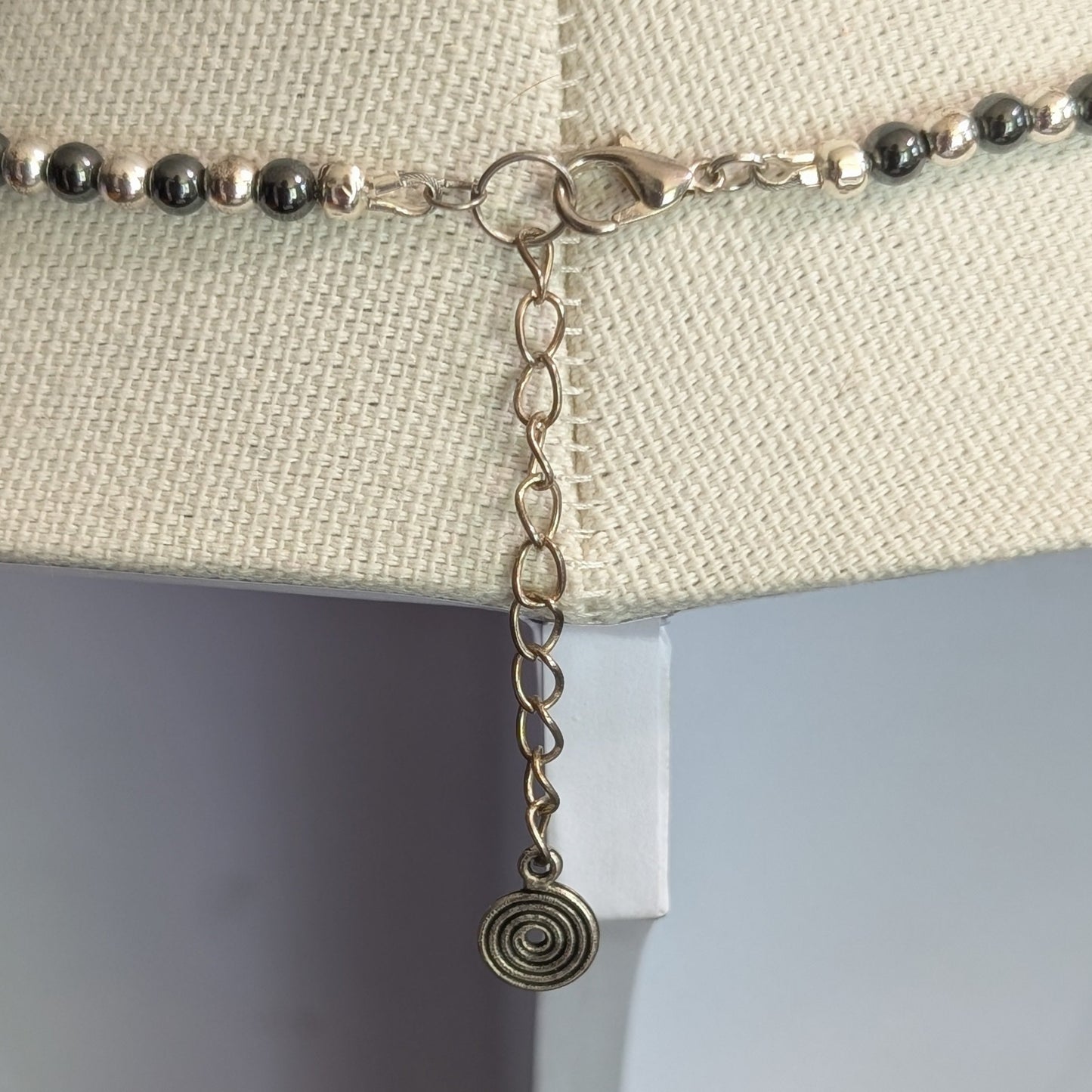✨Spiralscent✨| Hematite Aromatherapy Necklace with Spirals