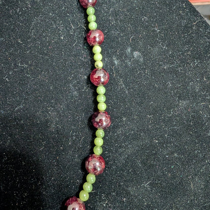 ✨Feliris✨| Garnet & Nephrite Jade Necklace with Cat Charm