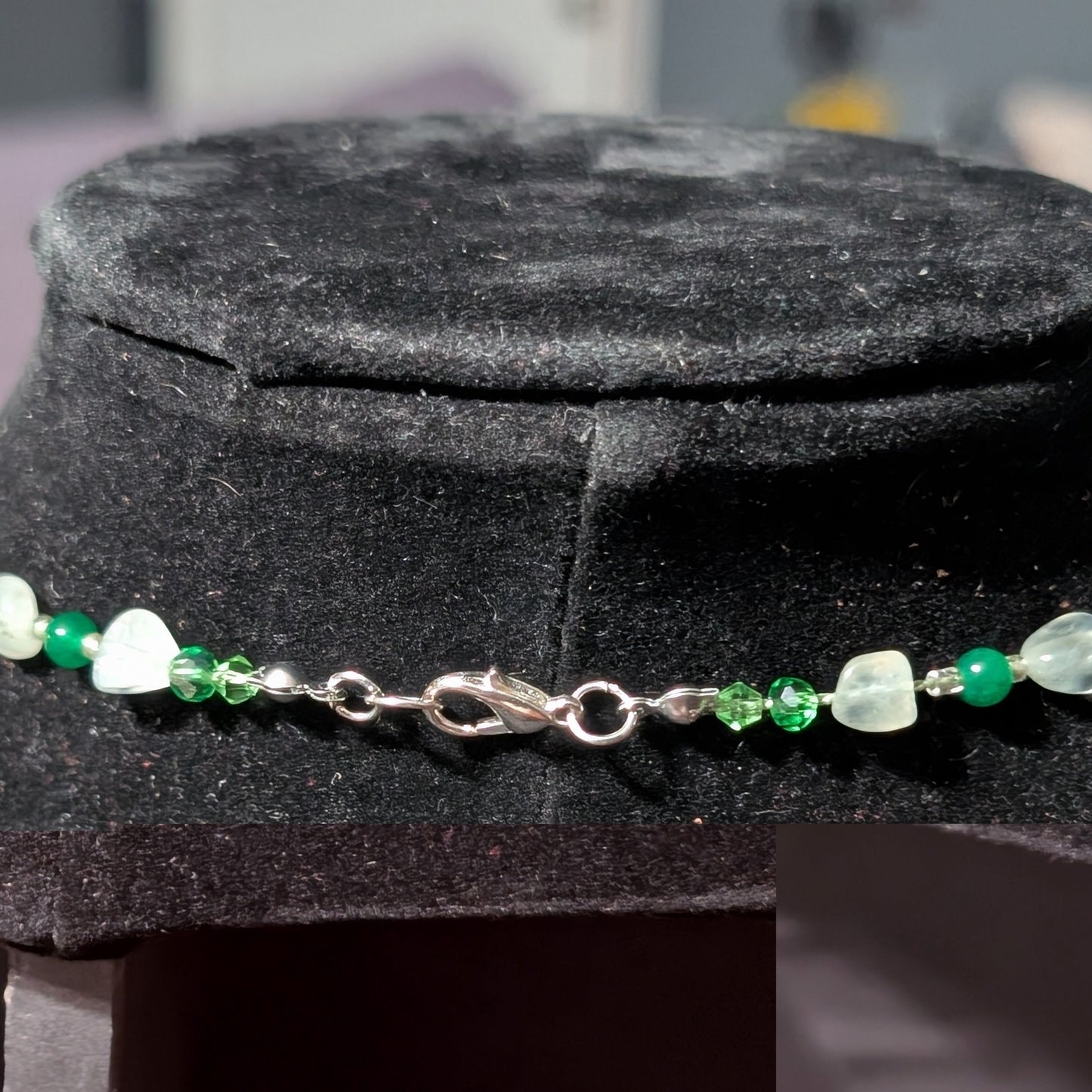 ✨Flipperfall✨| Prehnite & Green Jade Frog Necklace