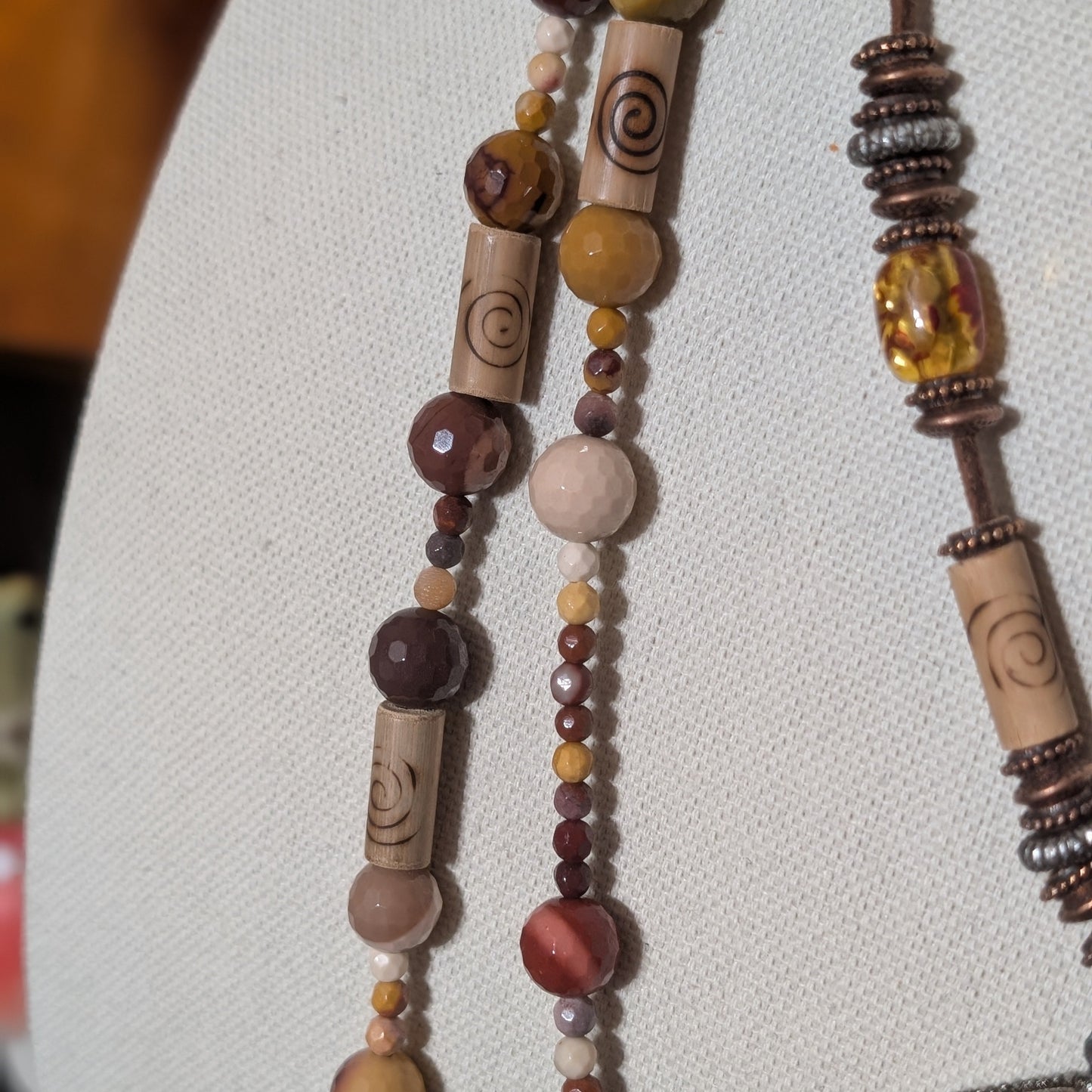 ✨The Spirift Amulet✨| Mookaite Jasper and Wood 3-Strand Necklace with Pendant