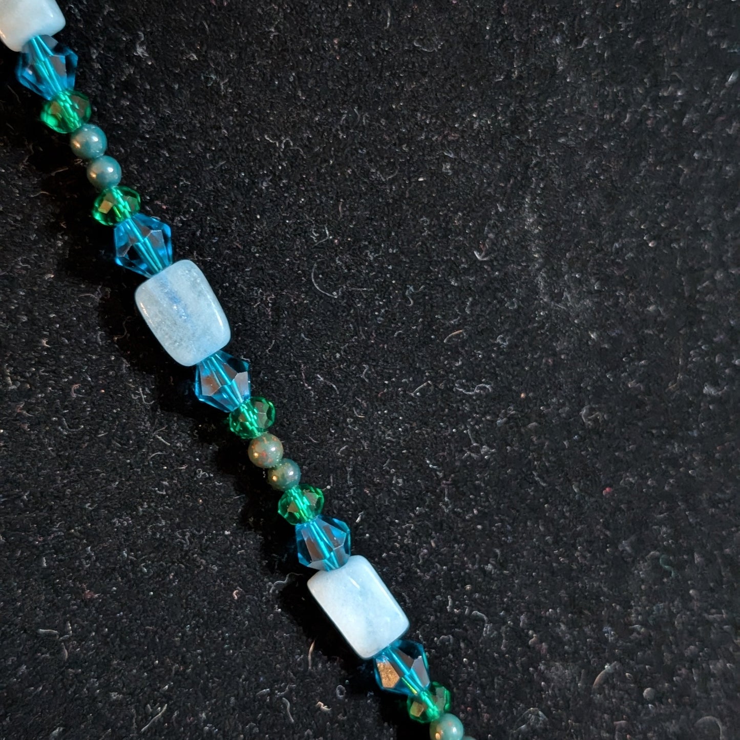 ✨Finfluenced✨| Pisces Zodiac Necklace – Aquamarine & Bloodstone with Fish Accents