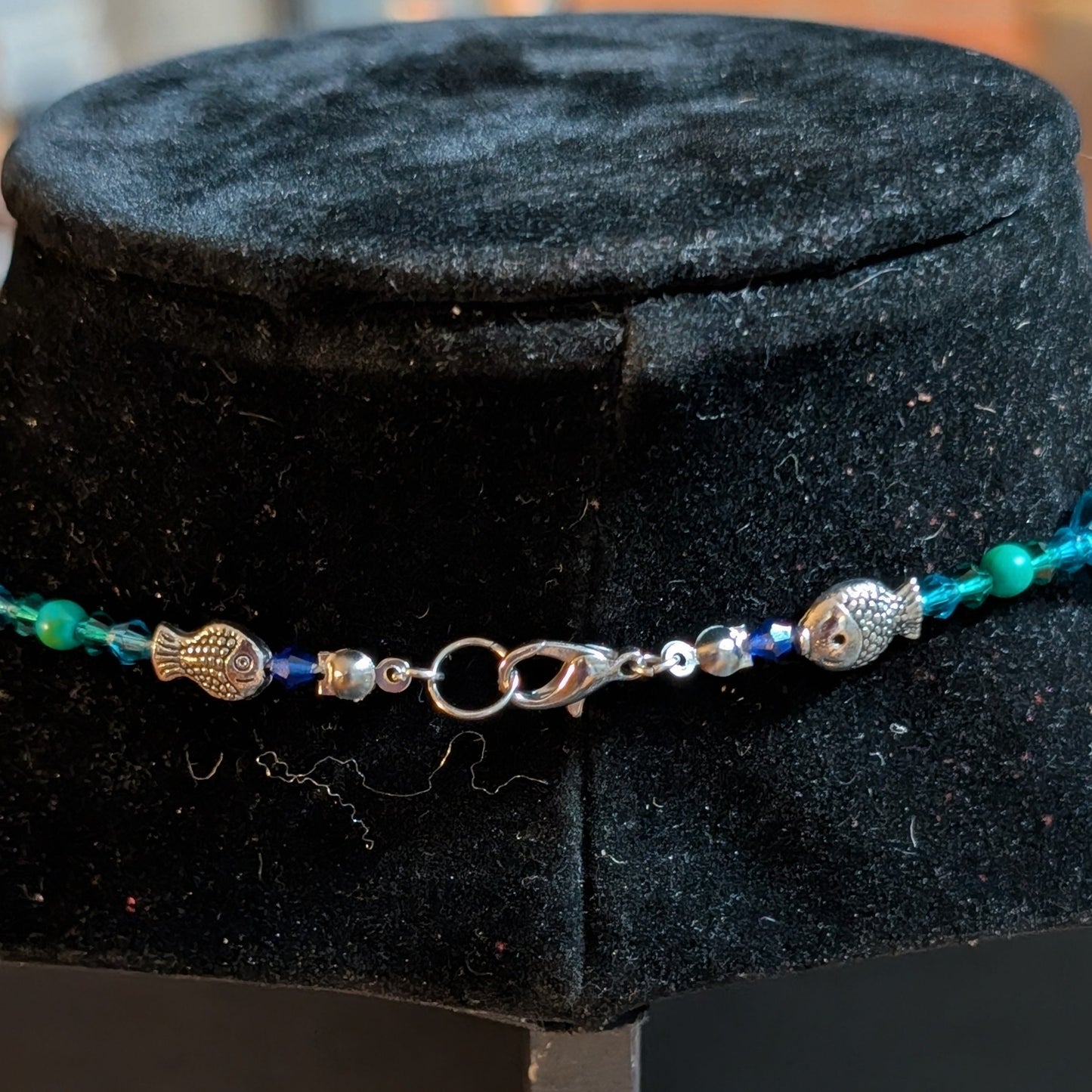 ✨Fairytail Current✨| Green Magnesite & Blue Jade Mismatched Fish Necklace
