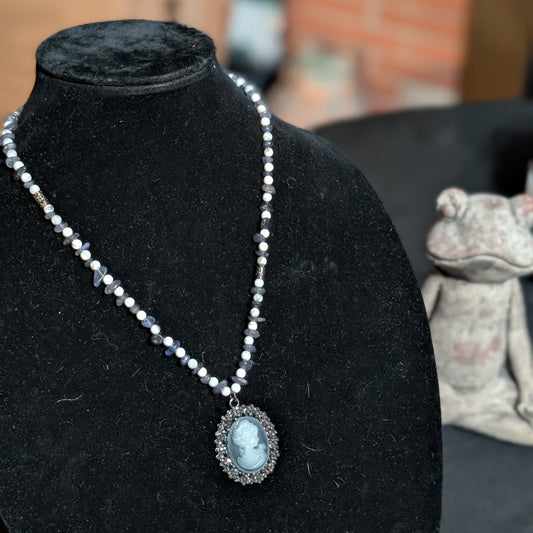 ✨Iolisse✨| Iolite & Howlite Cameo Necklace