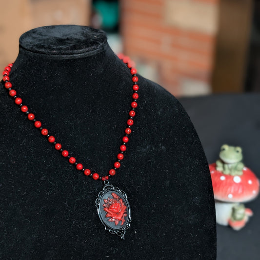 ✨Petalvenom✨| Red Turquoise & Onyx Necklace with Gothic Rose Cameo