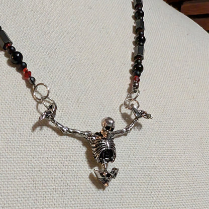 ✨Sangrim✨| Hematite & Onyx Skeleton Pendant Necklace