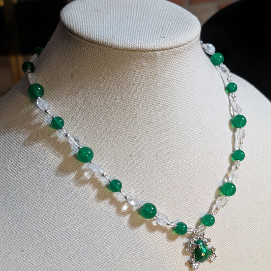 ✨Pondlight Jewels✨| Green Jade & Clear Quartz Frog Necklace