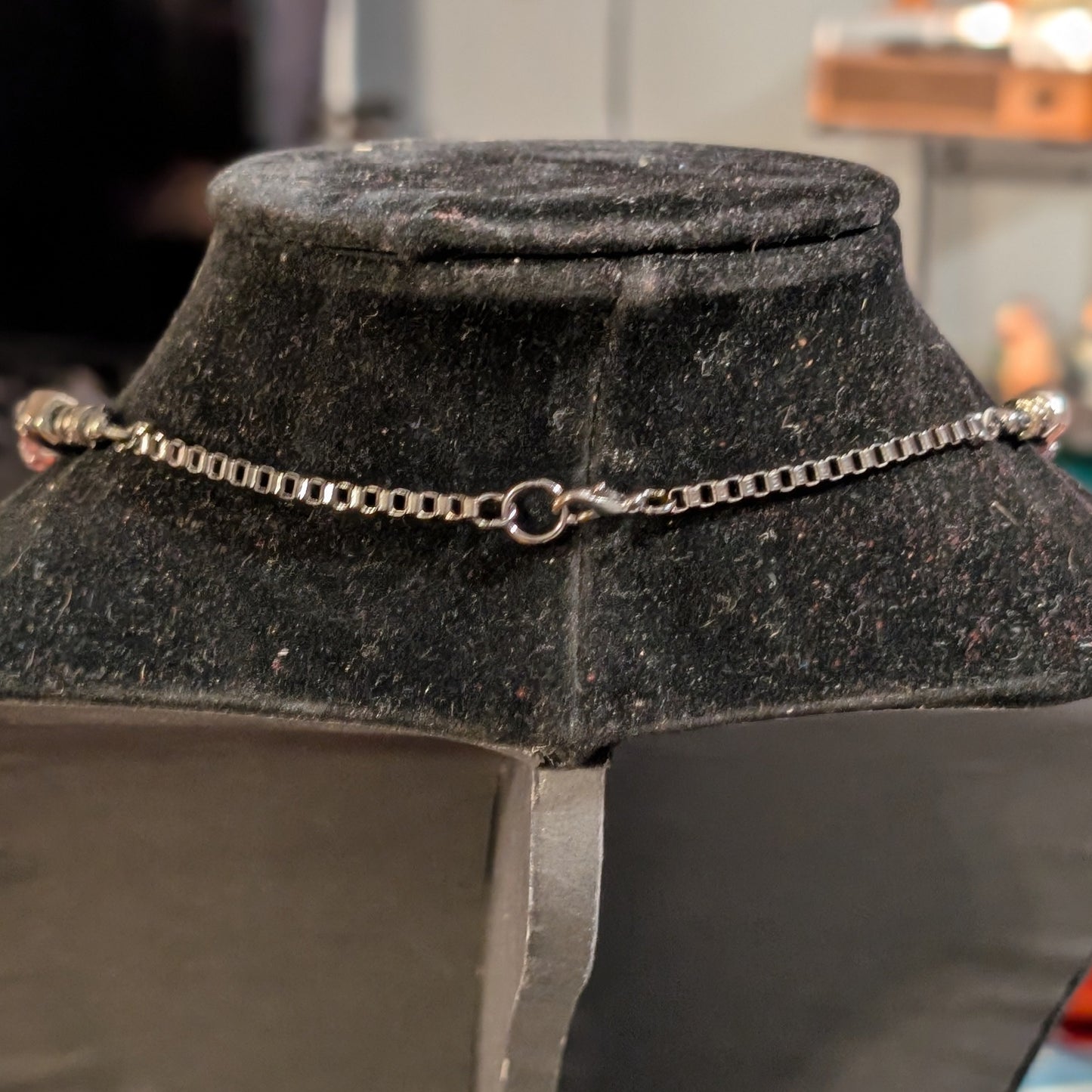 ✨Meduskull✨| Howlite, Garnet & Gunmetal Medusa Cameo Necklace