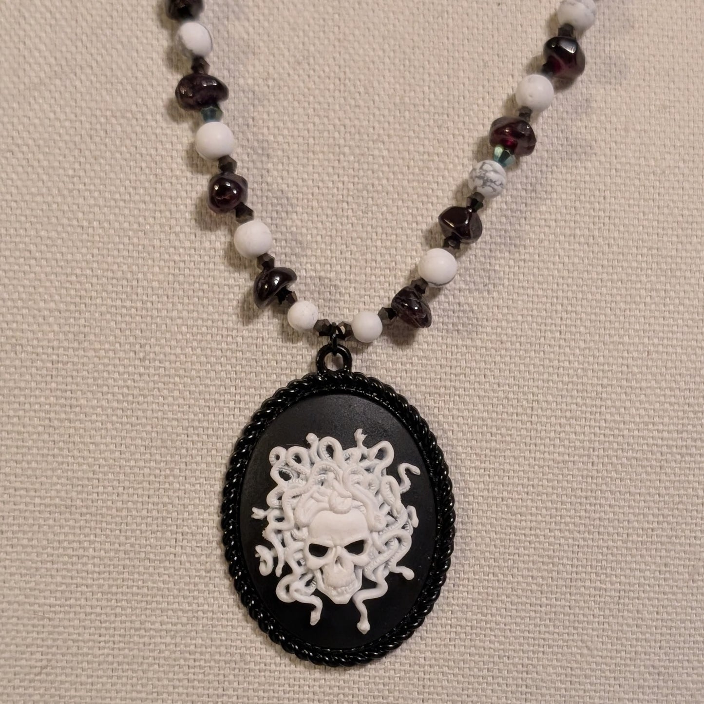 ✨Meduskull✨| Howlite, Garnet & Gunmetal Medusa Cameo Necklace