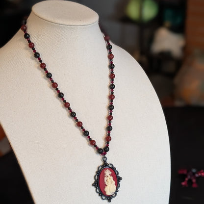 ✨Lady Sangoire✨| Red Agate & Onyx Necklace with Skeleton Cameo Pendant