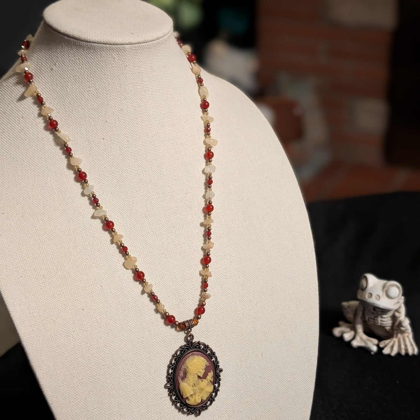 ✨Lady Petrifall✨| Red Jade & Yellow Calcite Cameo Necklace with Copper Leaf Clasp