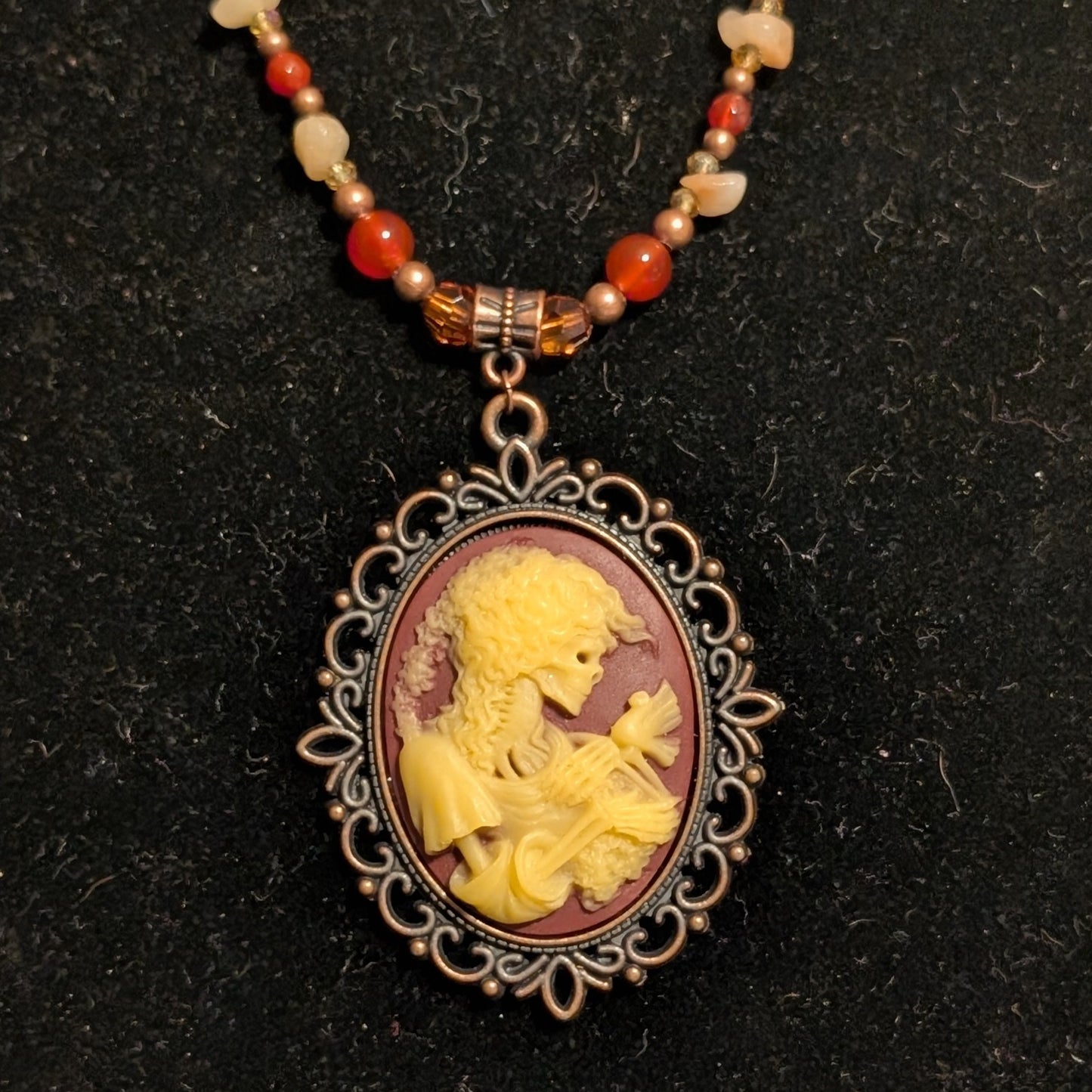 ✨Lady Petrifall✨| Red Jade & Yellow Calcite Cameo Necklace with Copper Leaf Clasp