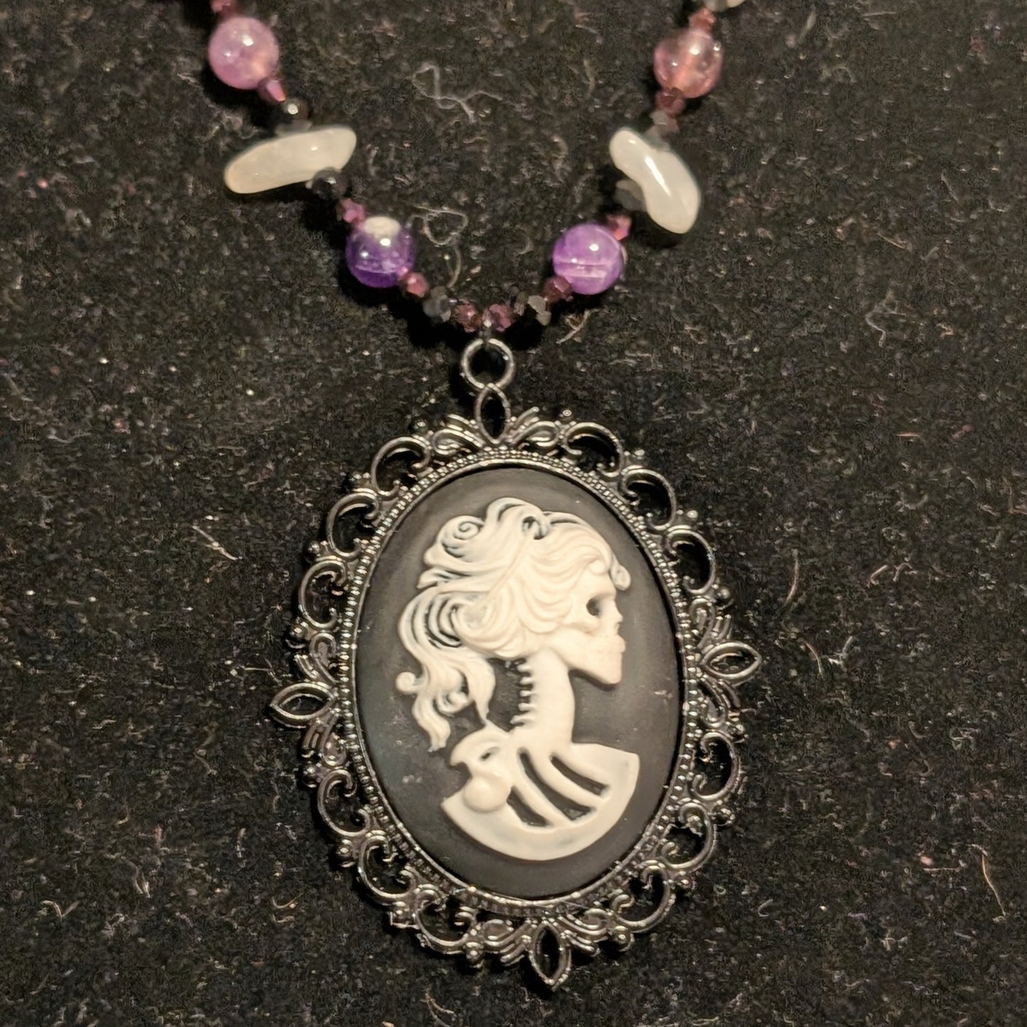 ✨Wraithora✨| Amethyst & Malaysia Quartz Skeleton Cameo Necklace