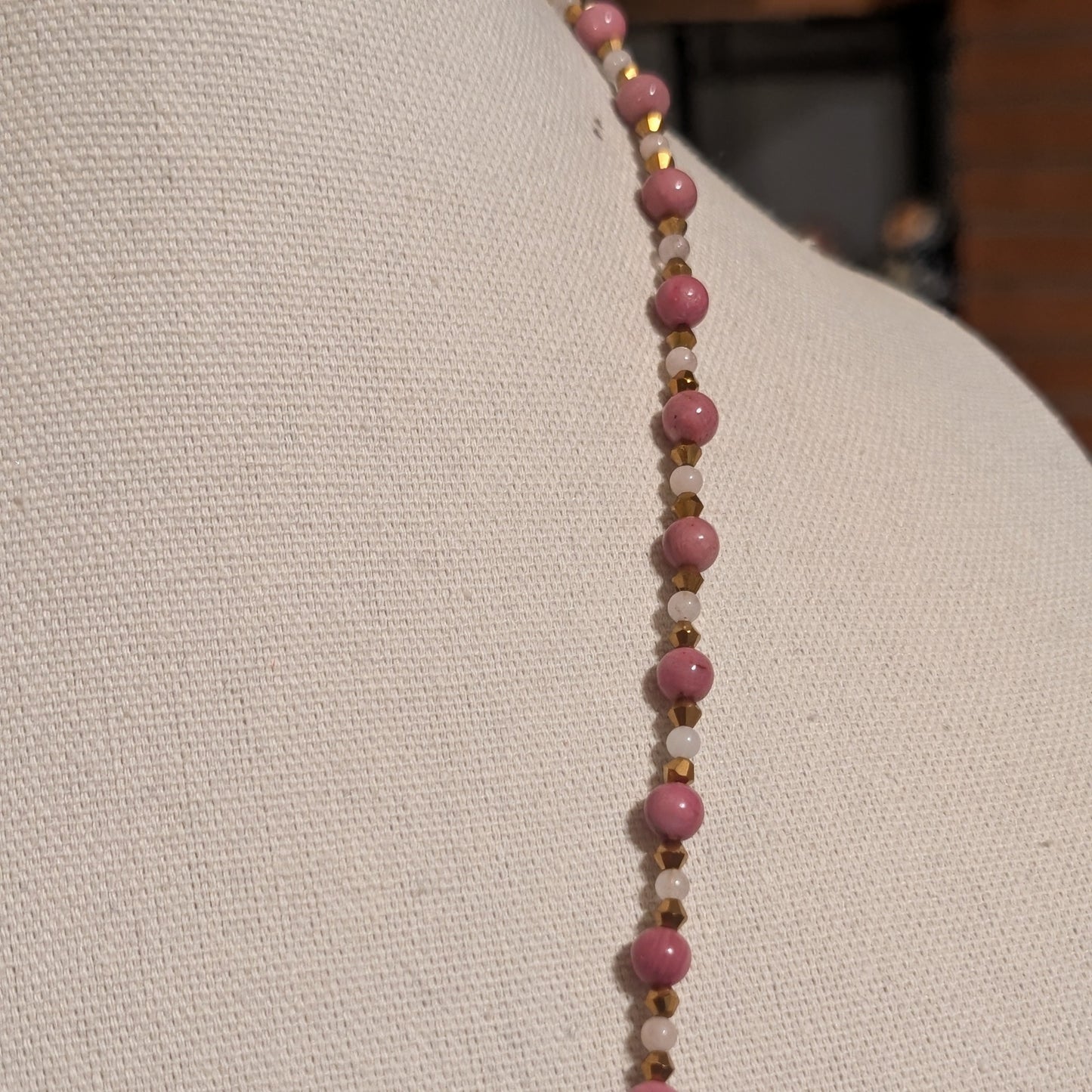 ✨Purrcilla✨| Rhodochrosite & Pink Morganite Cat Cameo Necklace