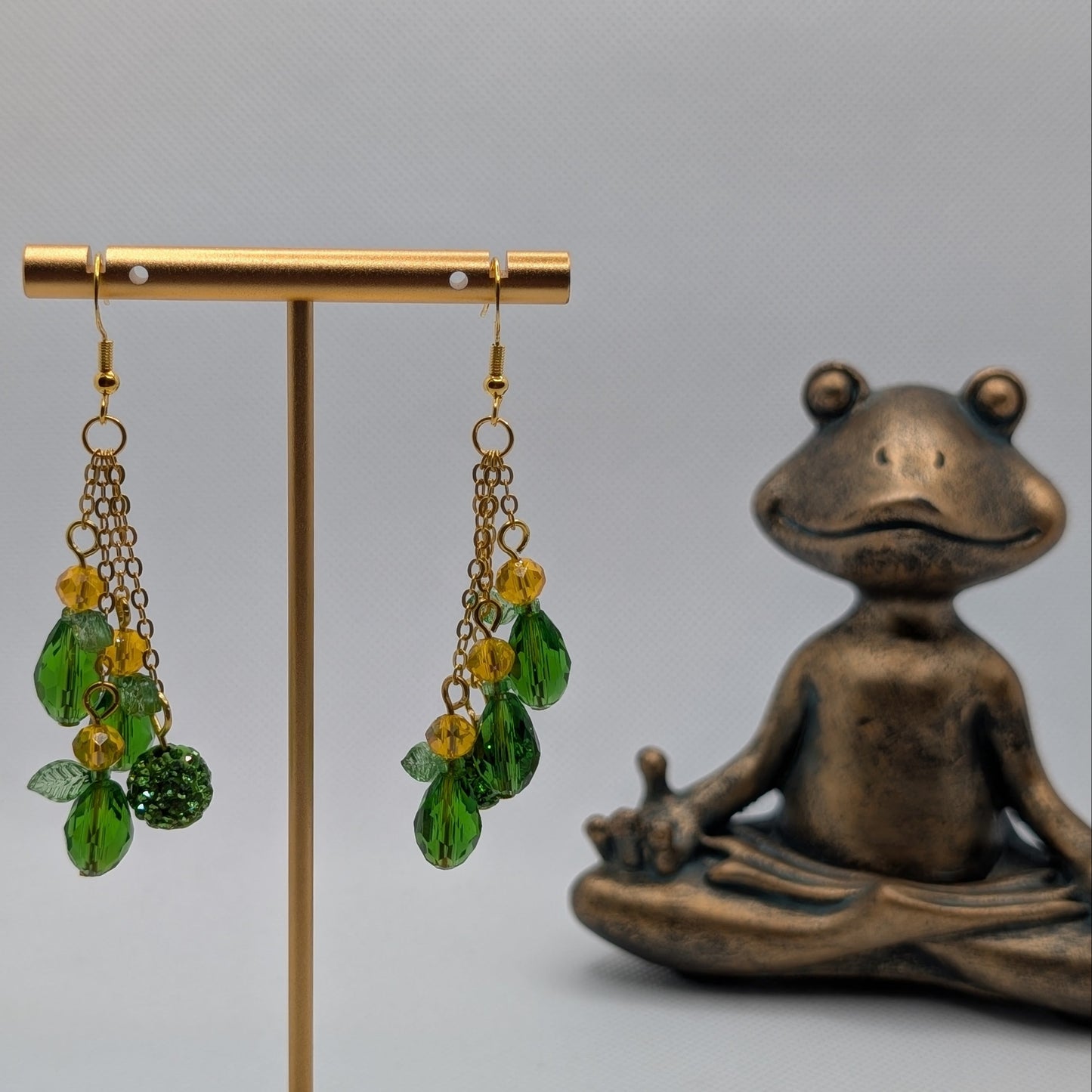 ✨Faeberries✨| Leaf-Winged Berry Cluster Earrings – Multiple Harvest Colors