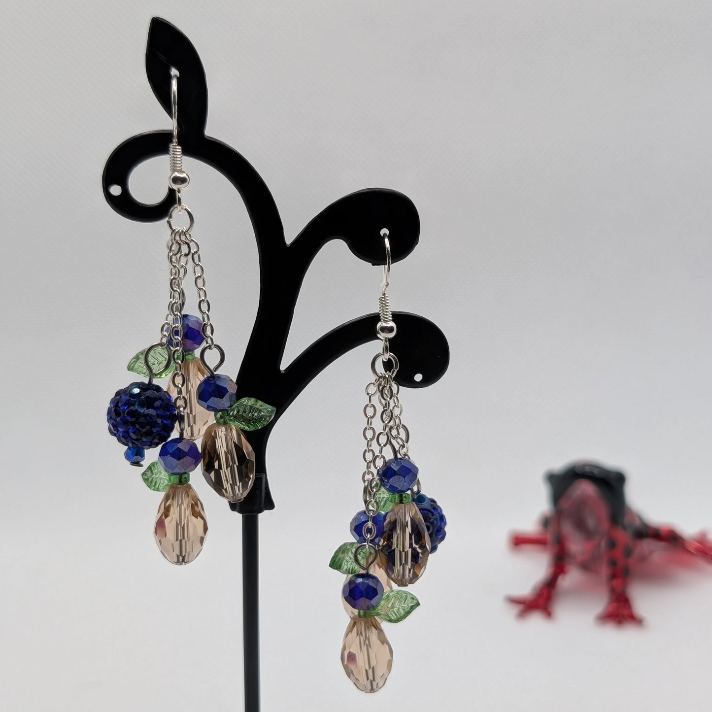 ✨Faeberries✨| Leaf-Winged Berry Cluster Earrings – Multiple Harvest Colors
