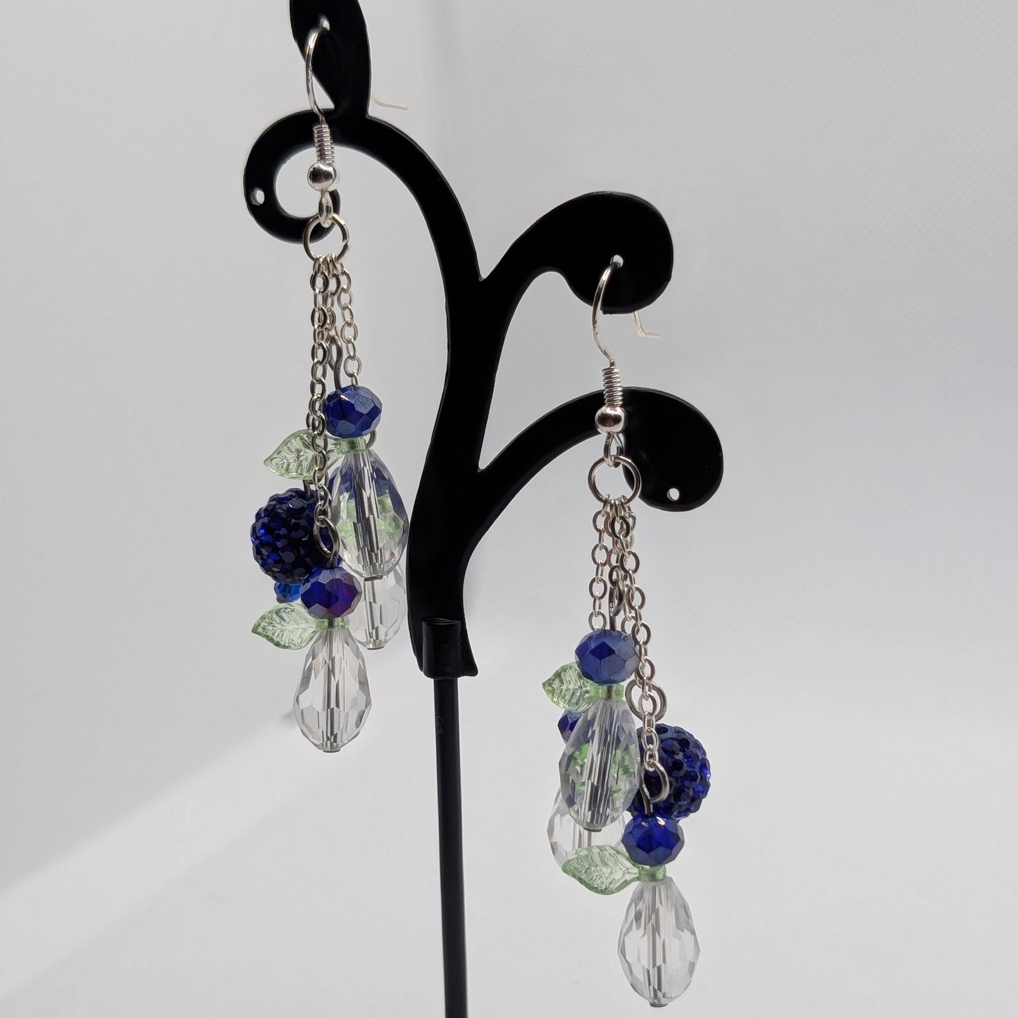 ✨Faeberries✨| Leaf-Winged Berry Cluster Earrings – Multiple Harvest Colors