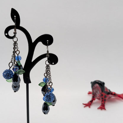 ✨Faeberries✨| Leaf-Winged Berry Cluster Earrings – Multiple Harvest Colors