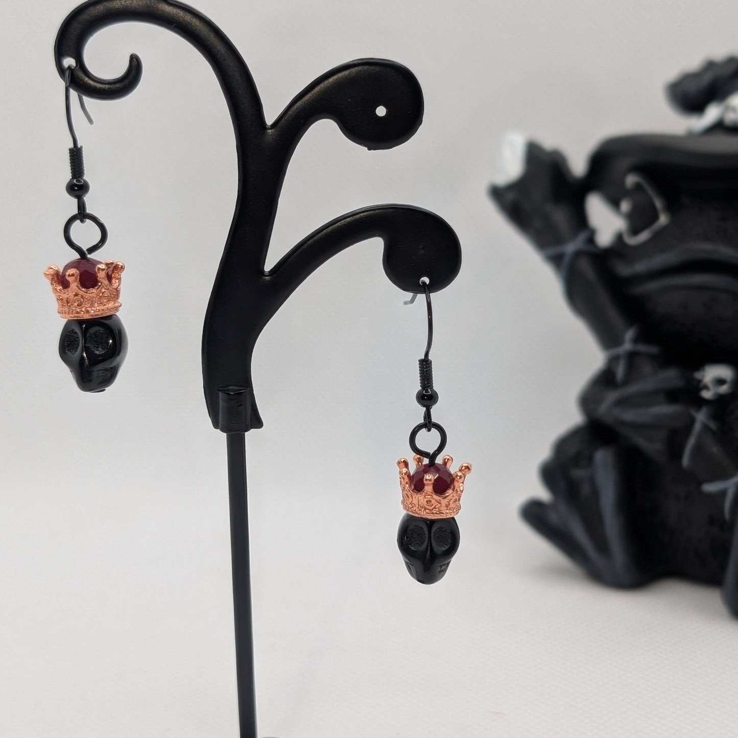 ✨The Crownfallen✨| Crowned Skull Earrings