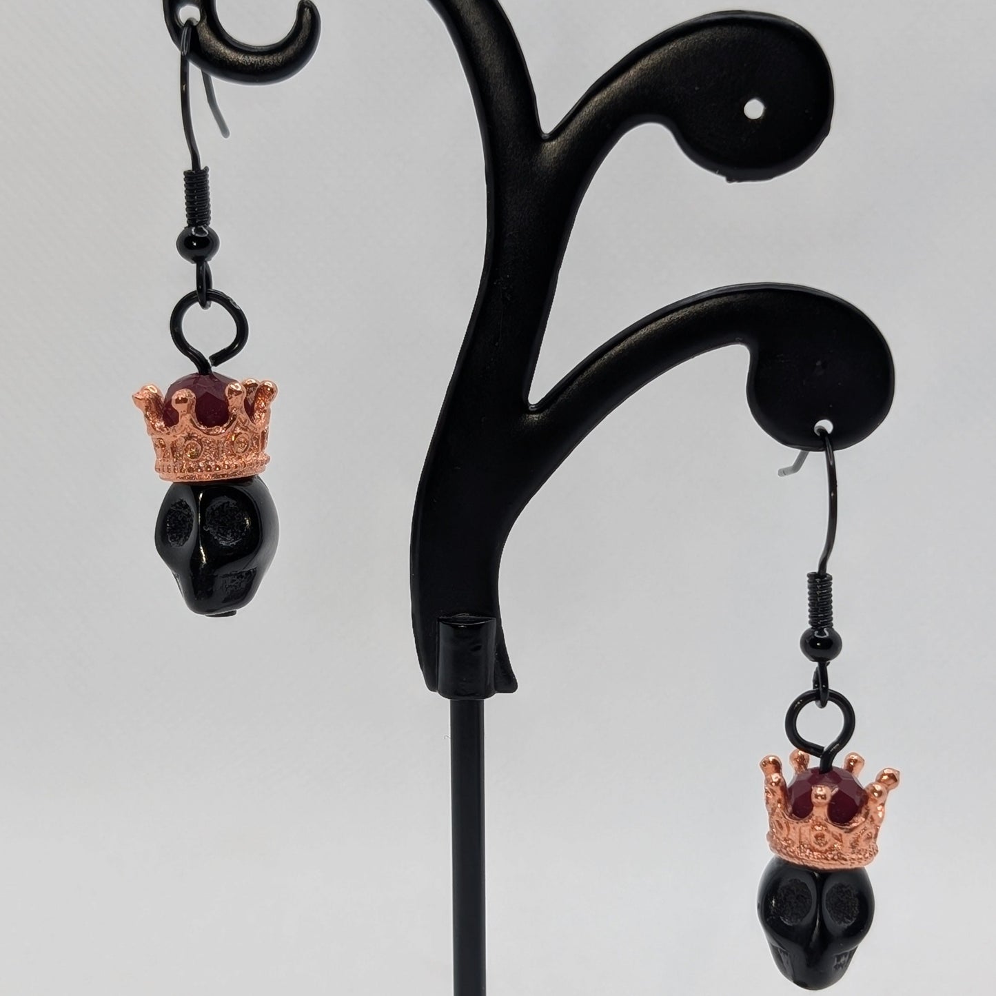 ✨The Crownfallen✨| Crowned Skull Earrings