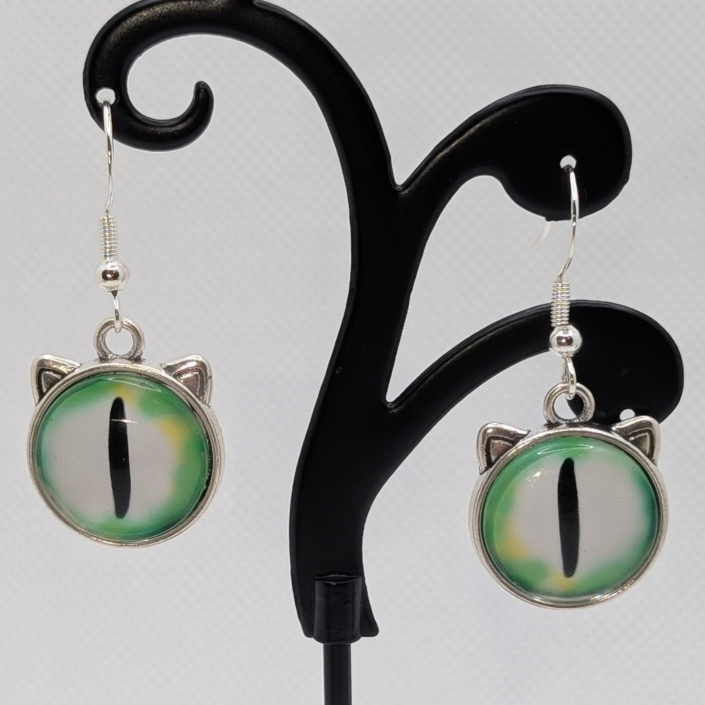 ✨Feeleyes✨| Eye-Cab Cat Earrings