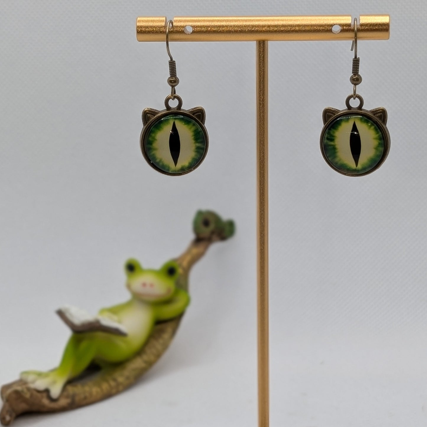 ✨Feeleyes✨| Eye-Cab Cat Earrings