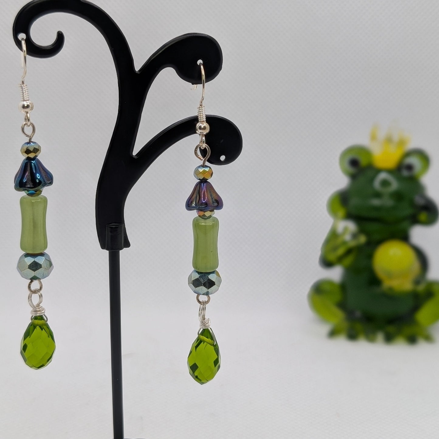 ✨Mossdew Stream✨| Green Crystal Woodland Drop Earrings
