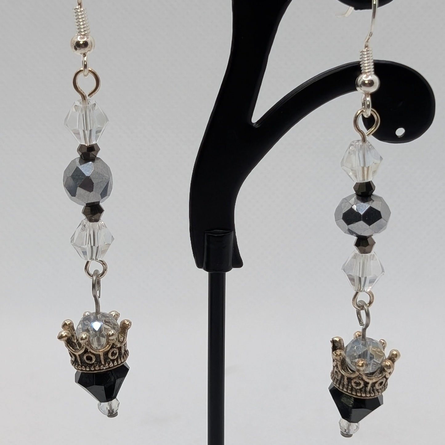 ✨The Borrowed Crowns✨| Crystal Crown Drop Earrings