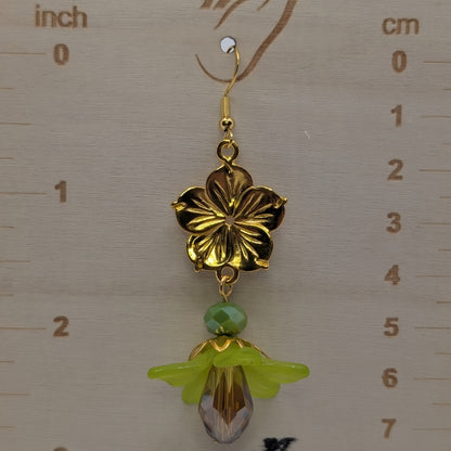 ✨Bloomgild✨| Gold Flower & Green Petal Drop Earrings
