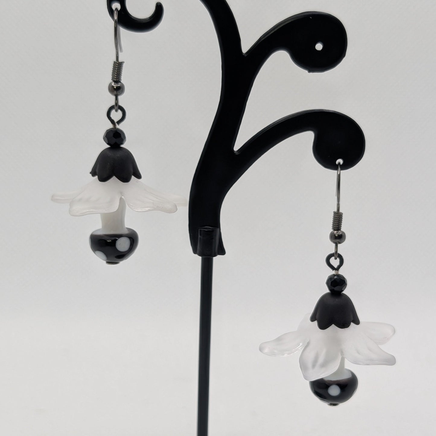 ✨The Petalskirt Funglings✨| Glass Mushroom & Petal Skirt Earrings